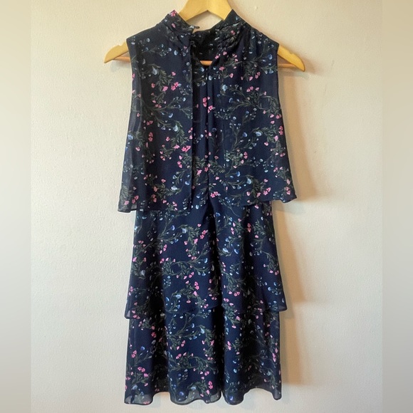 DKNY chiffon navy floral tired dress size 2 - Picture 6 of 6